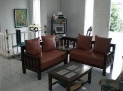 Bangka Bed And Breakfast Jakarta Extérieur photo